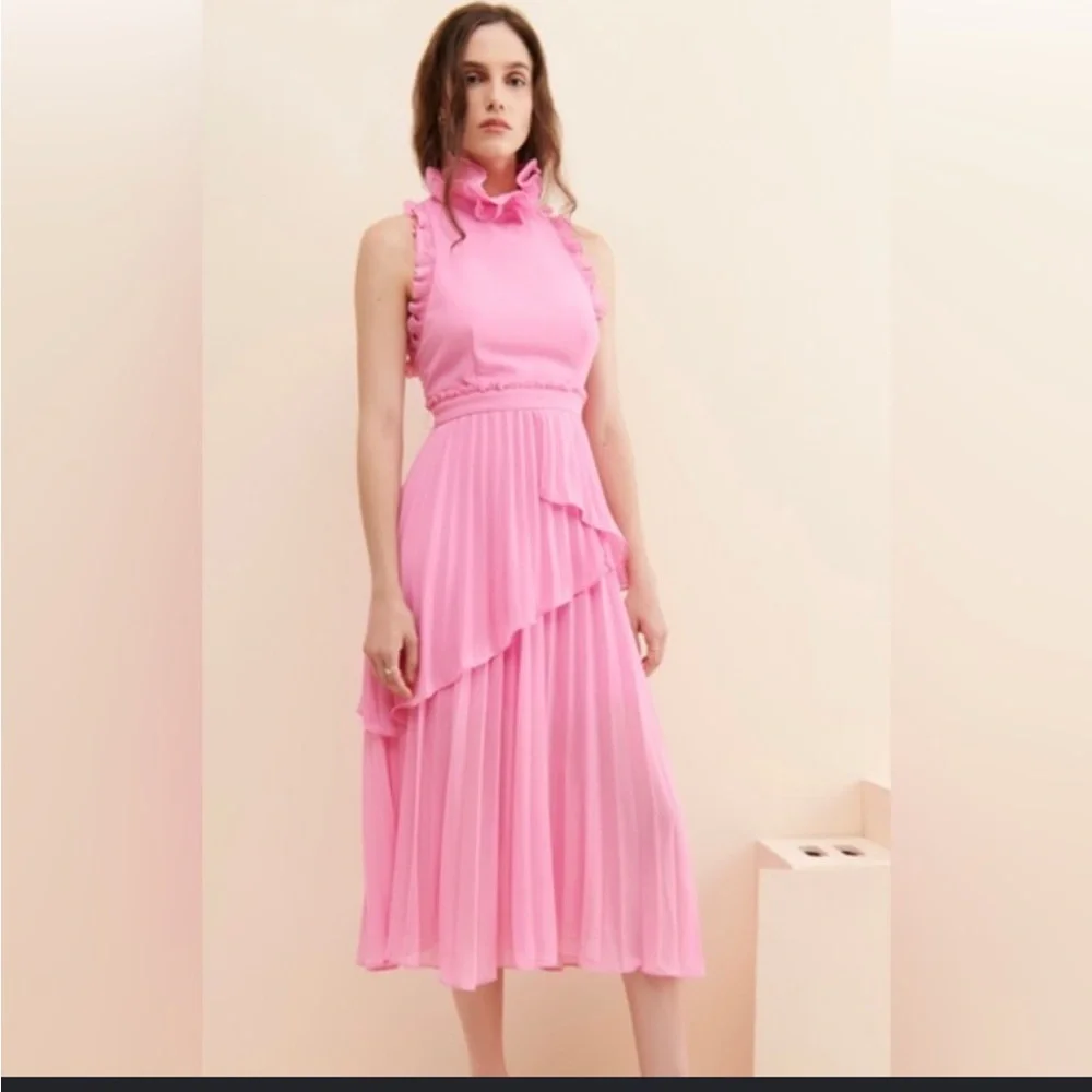La Maison Talulah Anthropologie pink pleated asymmetrical flowy dress 4